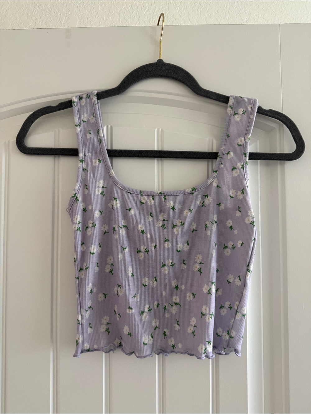SHEIN Lilac Floral Ribbed Crop Tank